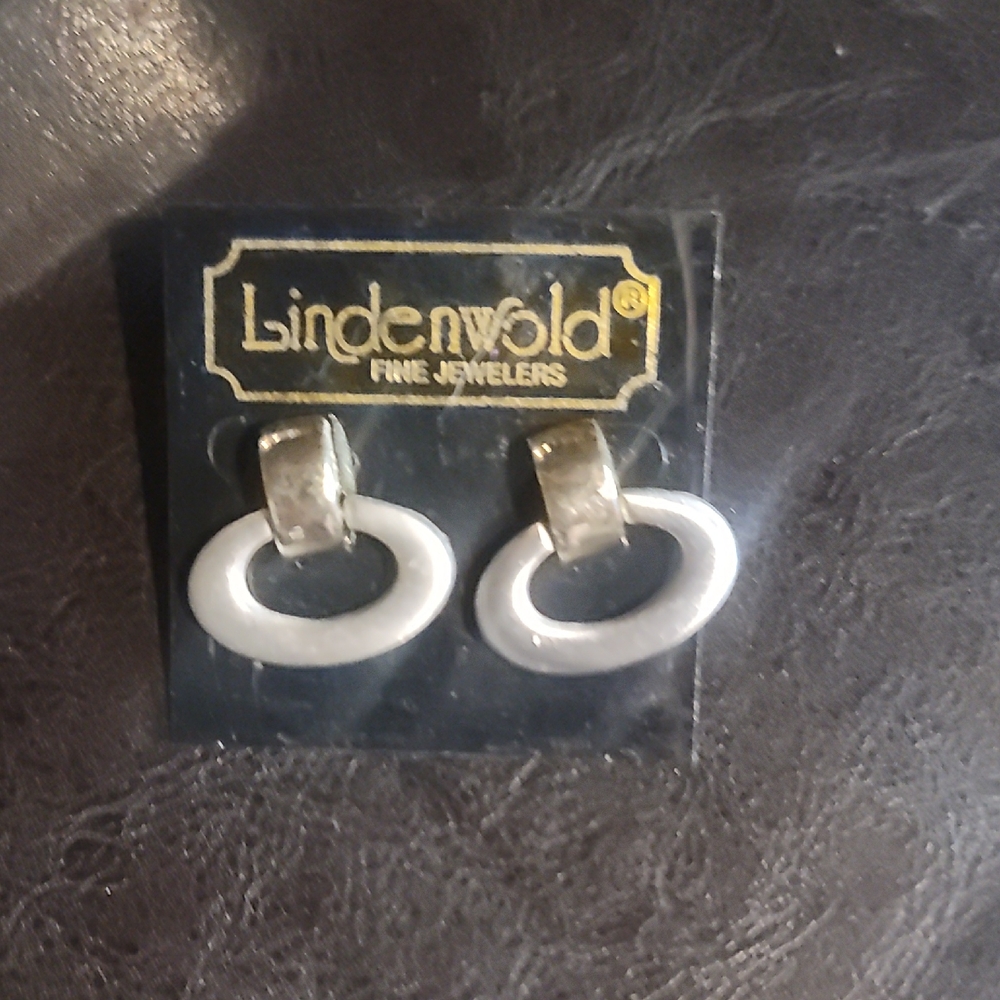 Linden Silver Hoop Earrings